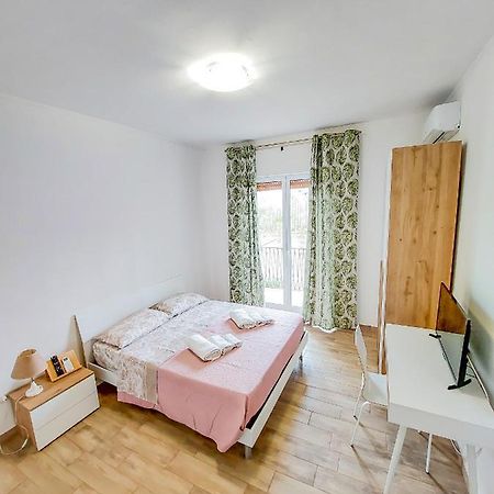 Metro Guest House Napoli Eksteriør billede