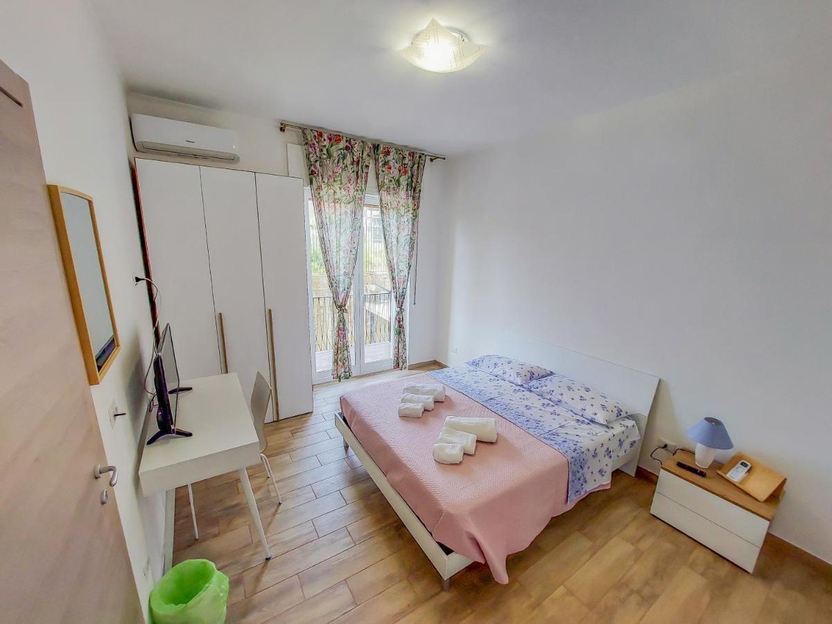 Metro Guest House Napoli Eksteriør billede
